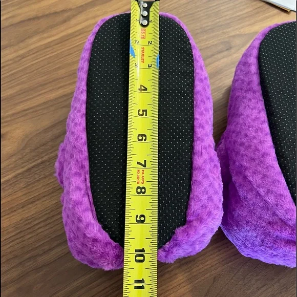 New Teddy Bear Slippers - Picture 3 of 4